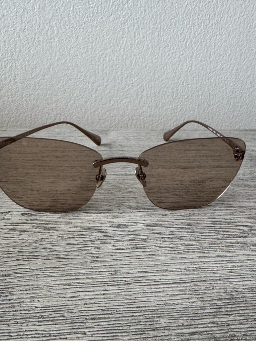 CHANEL Rimless Titanium Gold Cat Eye Sunglasses, 4286-T - Picture 2 of 7
